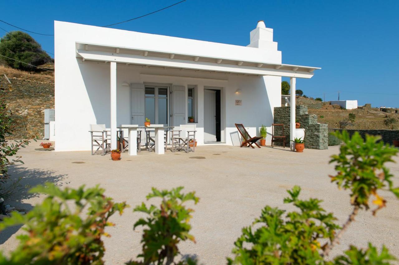 Villa Grey House Exámbela Esterno foto