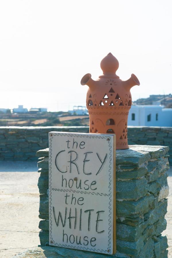 Villa Grey House Exámbela Esterno foto