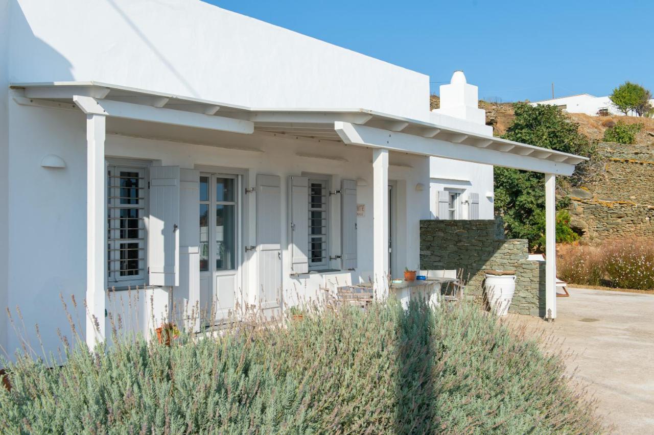Villa Grey House Exámbela Esterno foto